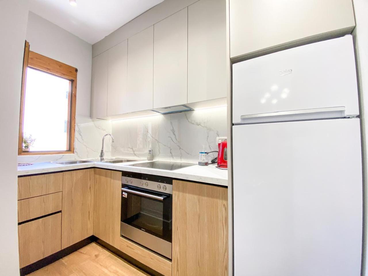 Block Apartment